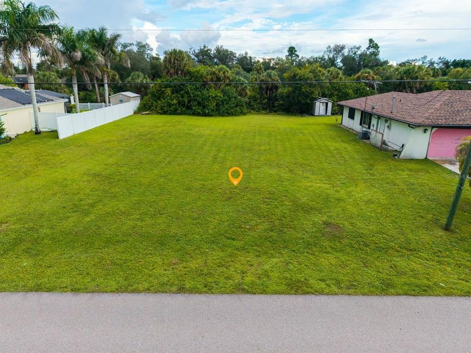 На продажу: $59,900 (0.23 acres)