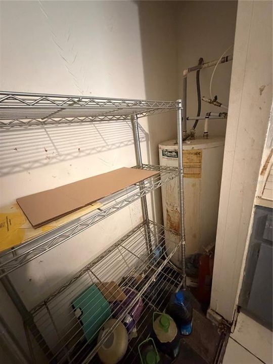 На продажу: $55,000 (2 спален, 2 ванн, 1127 Квадратных фут)
