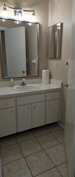 For Sale: $349,900 (2 beds, 2 baths, 1594 Square Feet)