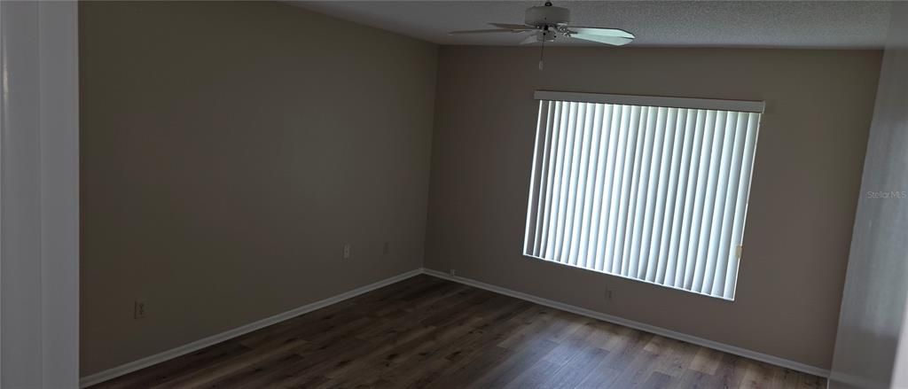 For Sale: $349,900 (2 beds, 2 baths, 1594 Square Feet)