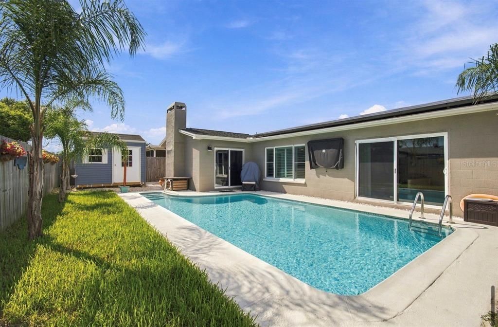 Activo con contrato: $335,000 (3 camas, 2 baños, 1512 Pies cuadrados)