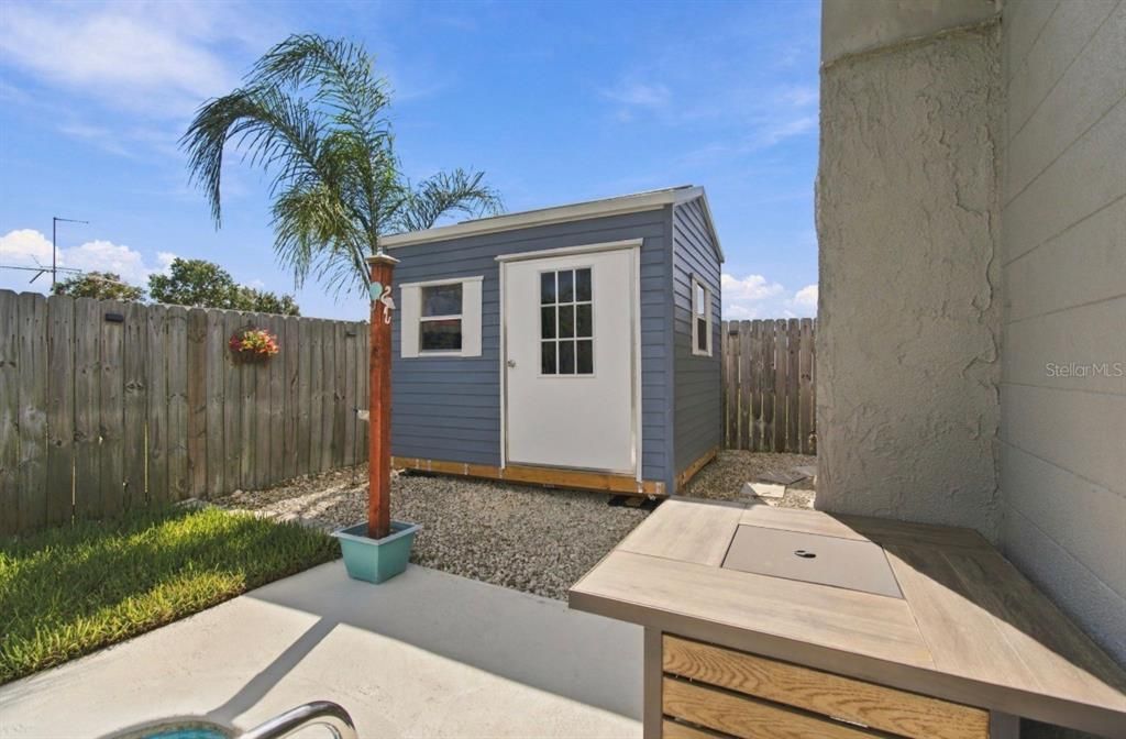 Activo con contrato: $335,000 (3 camas, 2 baños, 1512 Pies cuadrados)