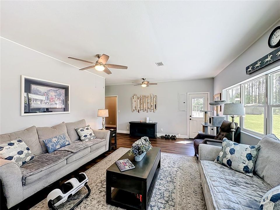 For Sale: $543,435 (3 beds, 2 baths, 2191 Square Feet)