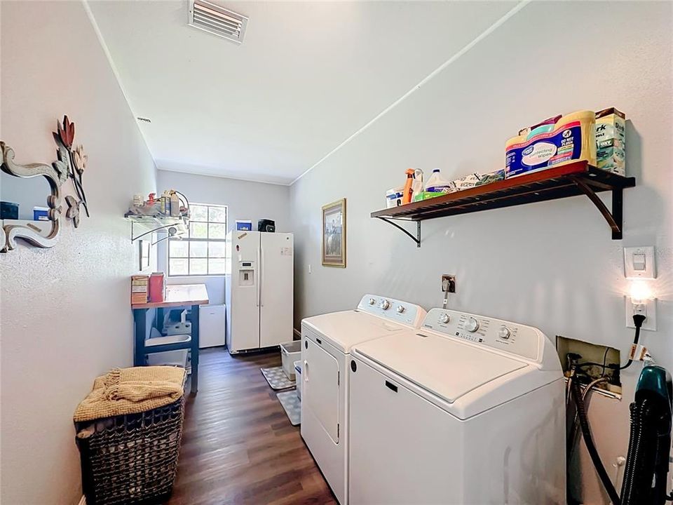 For Sale: $543,435 (3 beds, 2 baths, 2191 Square Feet)