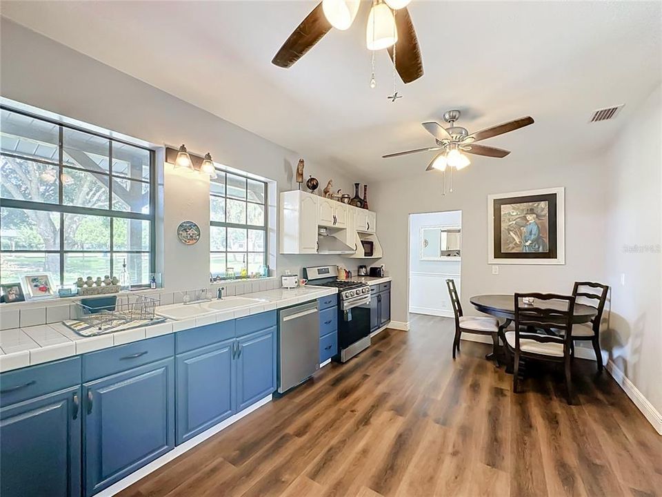 For Sale: $543,435 (3 beds, 2 baths, 2191 Square Feet)