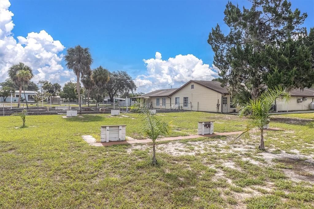 For Sale: $138,000 (1 beds, 1 baths, 384 Square Feet)
