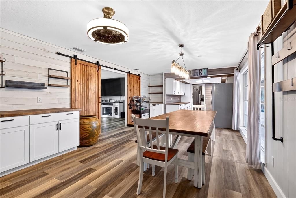 For Sale: $450,000 (4 beds, 3 baths, 2646 Square Feet)