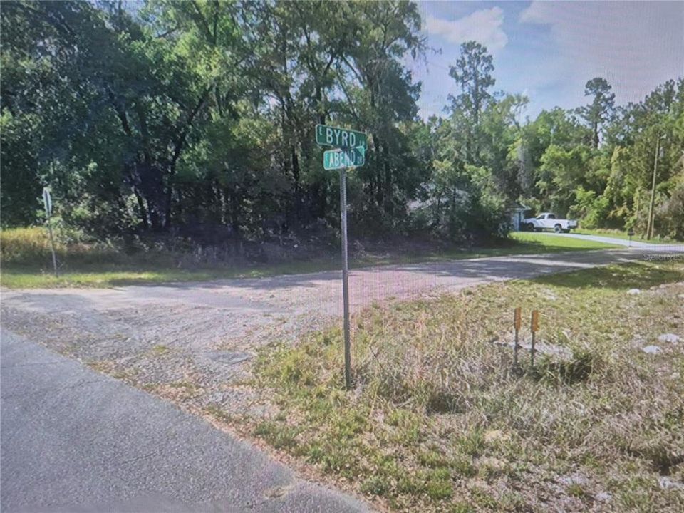 En Venta: $17,500 (0.36 acres)