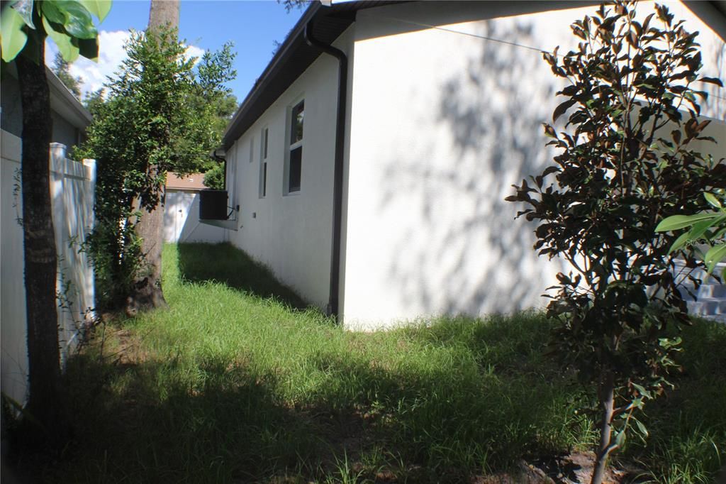На продажу: $410,000 (3 спален, 2 ванн, 1457 Квадратных фут)