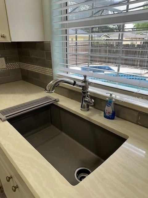 En Venta: $419,900 (2 camas, 1 baños, 1240 Pies cuadrados)