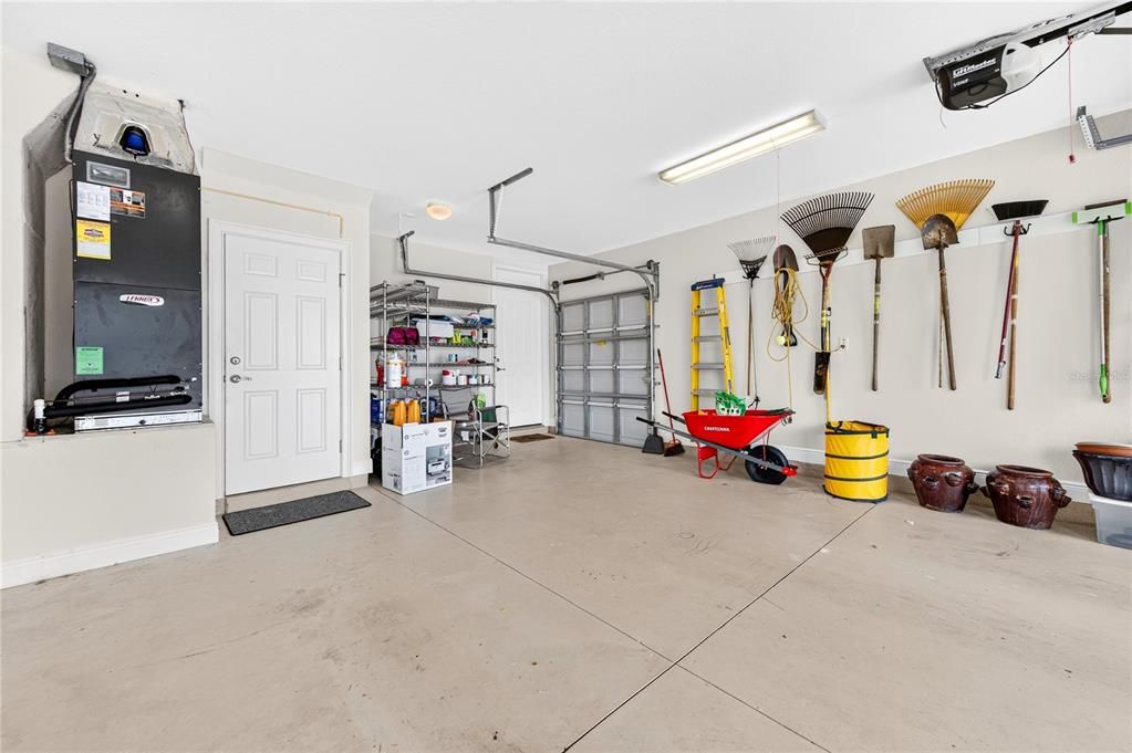 For Sale: $795,000 (3 beds, 3 baths, 2872 Square Feet)