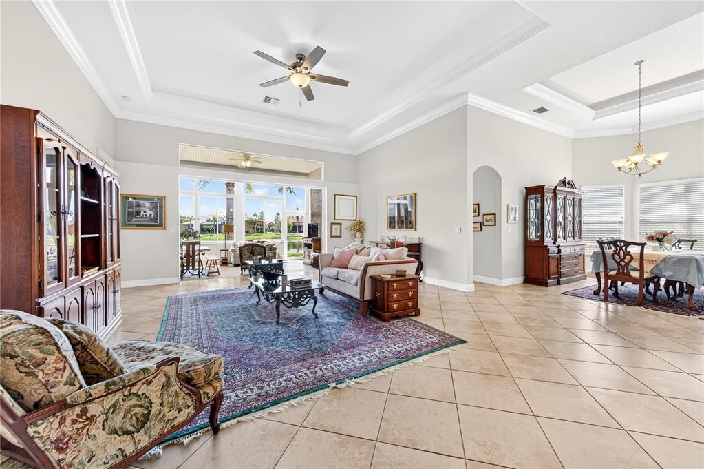 For Sale: $795,000 (3 beds, 3 baths, 2872 Square Feet)