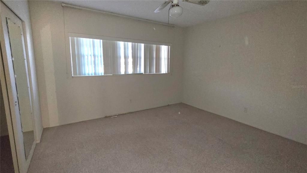 For Sale: $119,900 (2 beds, 2 baths, 1400 Square Feet)