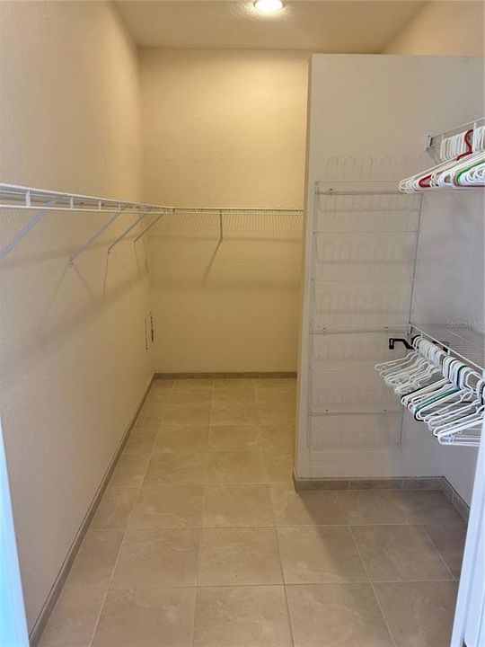 For Sale: $438,670 (3 beds, 2 baths, 2301 Square Feet)