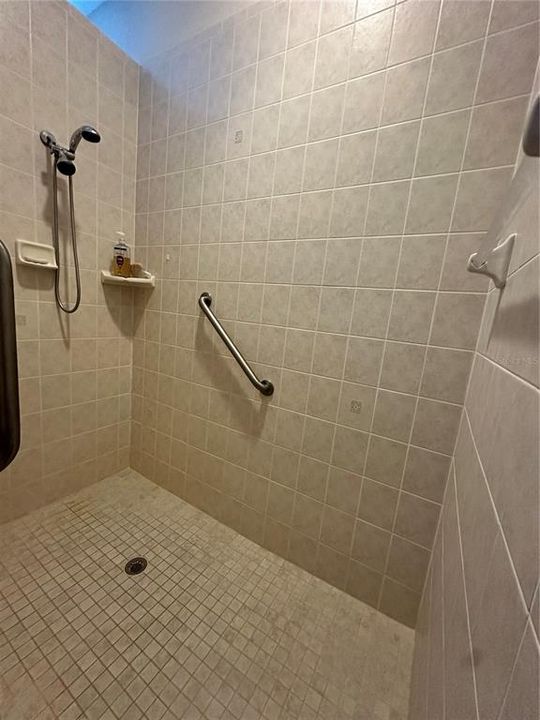 For Sale: $438,670 (3 beds, 2 baths, 2301 Square Feet)