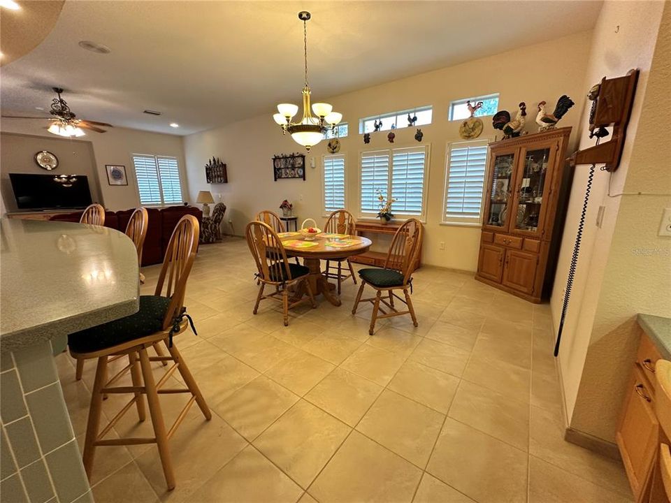 For Sale: $438,670 (3 beds, 2 baths, 2301 Square Feet)
