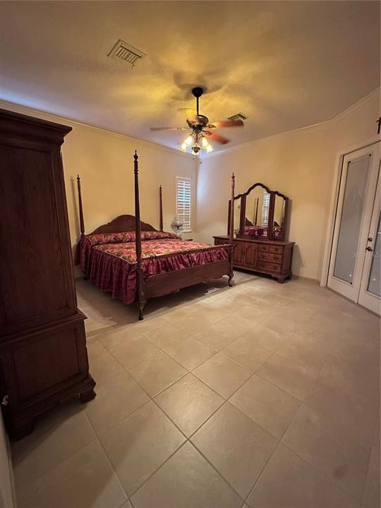For Sale: $438,670 (3 beds, 2 baths, 2301 Square Feet)