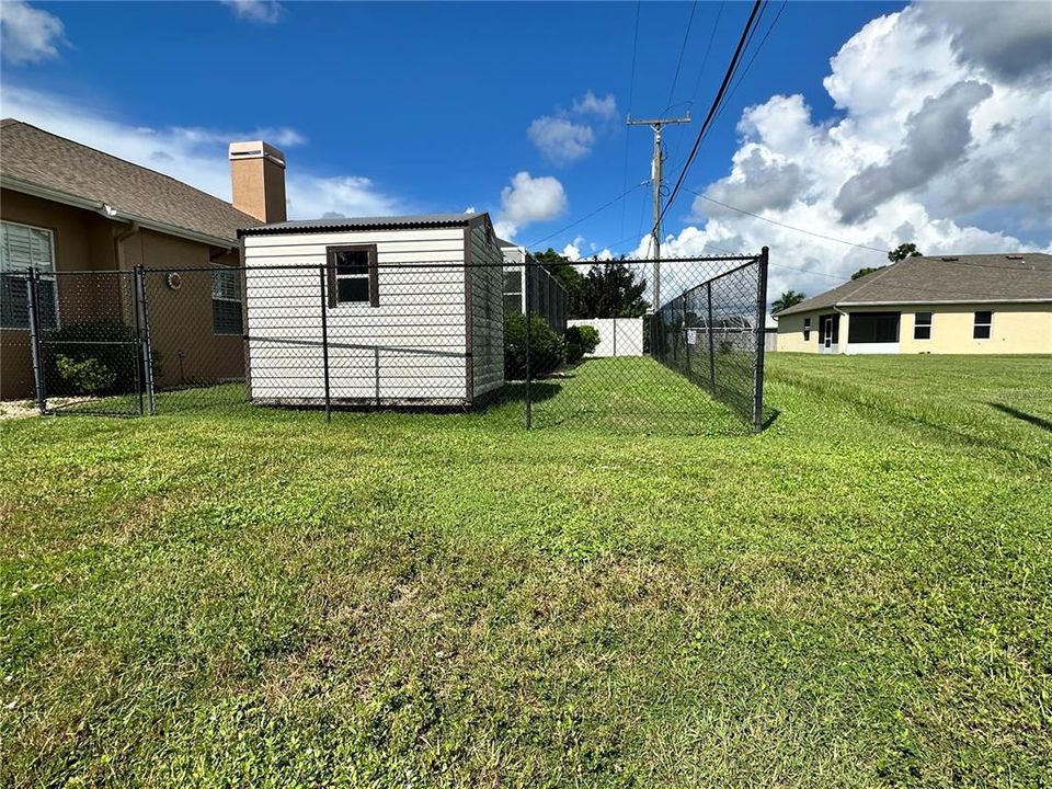 For Sale: $438,670 (3 beds, 2 baths, 2301 Square Feet)