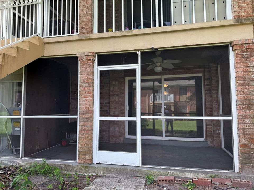 For Sale: $215,000 (3 beds, 2 baths, 1612 Square Feet)