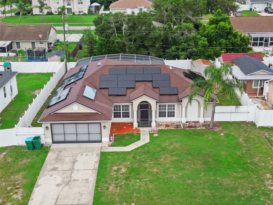 For Sale: $410,000 (4 beds, 2 baths, 2044 Square Feet)