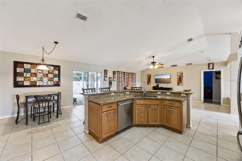 For Sale: $410,000 (4 beds, 2 baths, 2044 Square Feet)