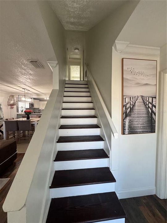 For Rent: $3,200 (4 beds, 2 baths, 2569 Square Feet)
