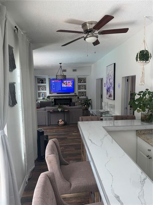 For Rent: $3,200 (4 beds, 2 baths, 2569 Square Feet)