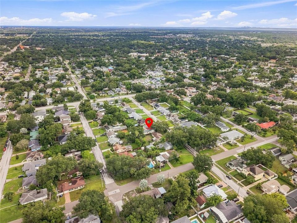 Active With Contract: $525,000 (2 beds, 1 baths, 1280 Square Feet)