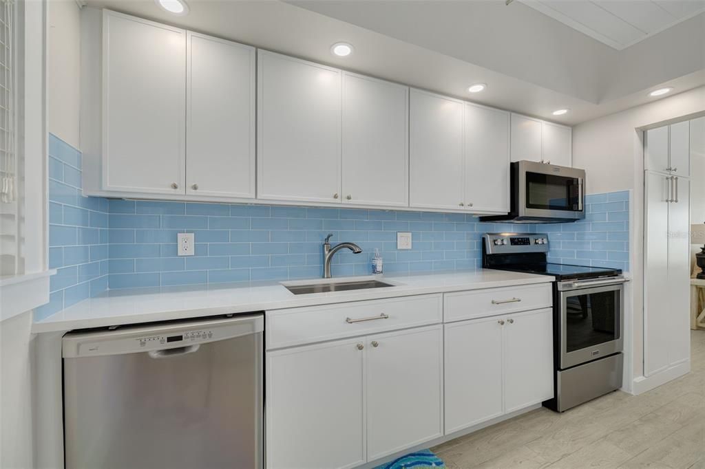 En Venta: $650,000 (2 camas, 2 baños, 1026 Pies cuadrados)