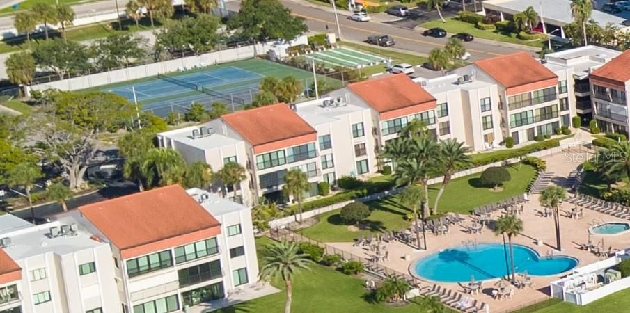 En Venta: $650,000 (2 camas, 2 baños, 1026 Pies cuadrados)