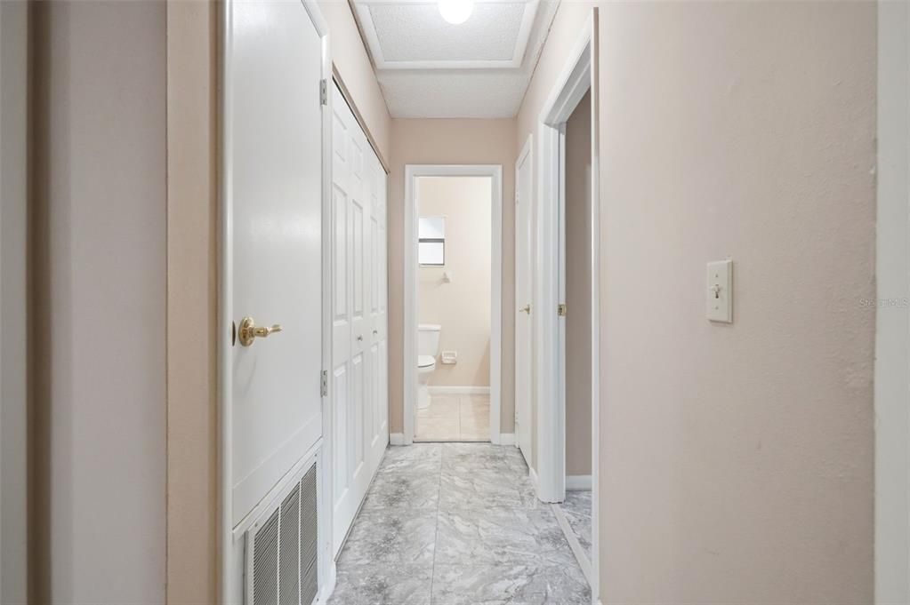 For Rent: $1,900 (2 beds, 2 baths, 1168 Square Feet)