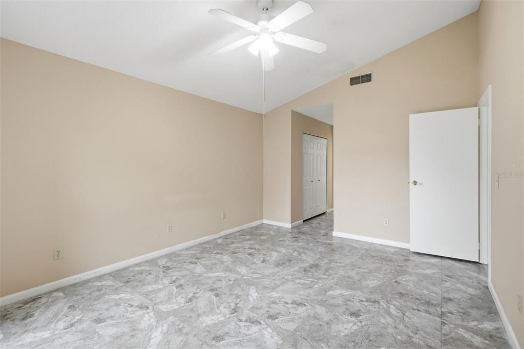 For Rent: $1,900 (2 beds, 2 baths, 1168 Square Feet)