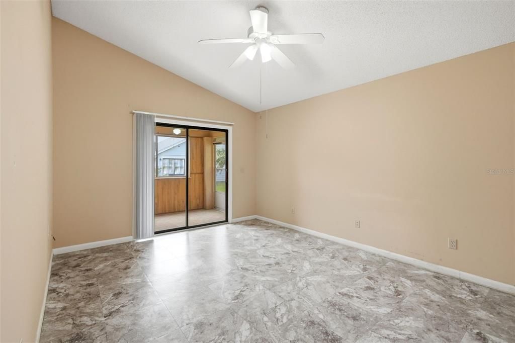 For Rent: $1,900 (2 beds, 2 baths, 1168 Square Feet)