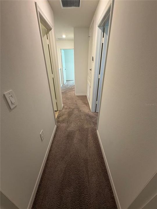 В аренду: $2,350 (3 спален, 2 ванн, 1453 Квадратных фут)