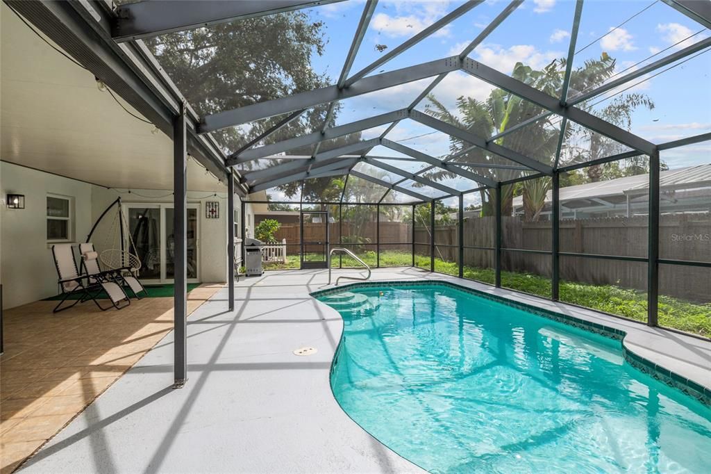 En Venta: $529,900 (3 camas, 2 baños, 1477 Pies cuadrados)