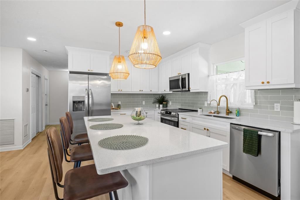 En Venta: $529,900 (3 camas, 2 baños, 1477 Pies cuadrados)