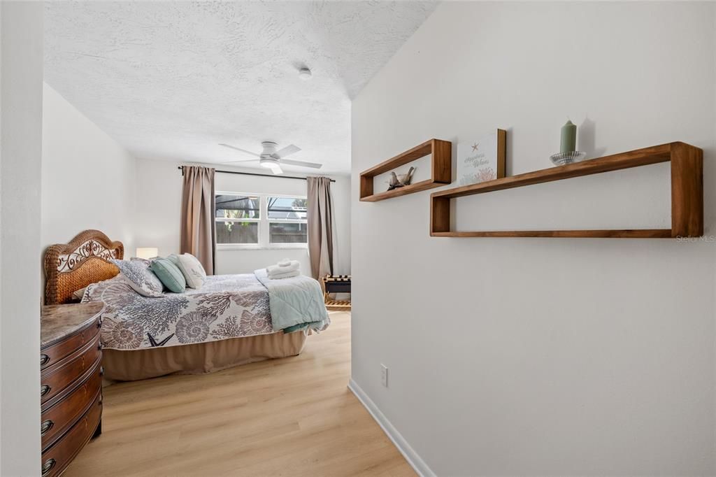 En Venta: $529,900 (3 camas, 2 baños, 1477 Pies cuadrados)
