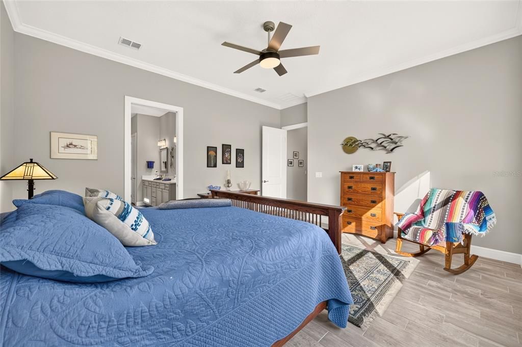For Sale: $695,900 (3 beds, 3 baths, 2514 Square Feet)