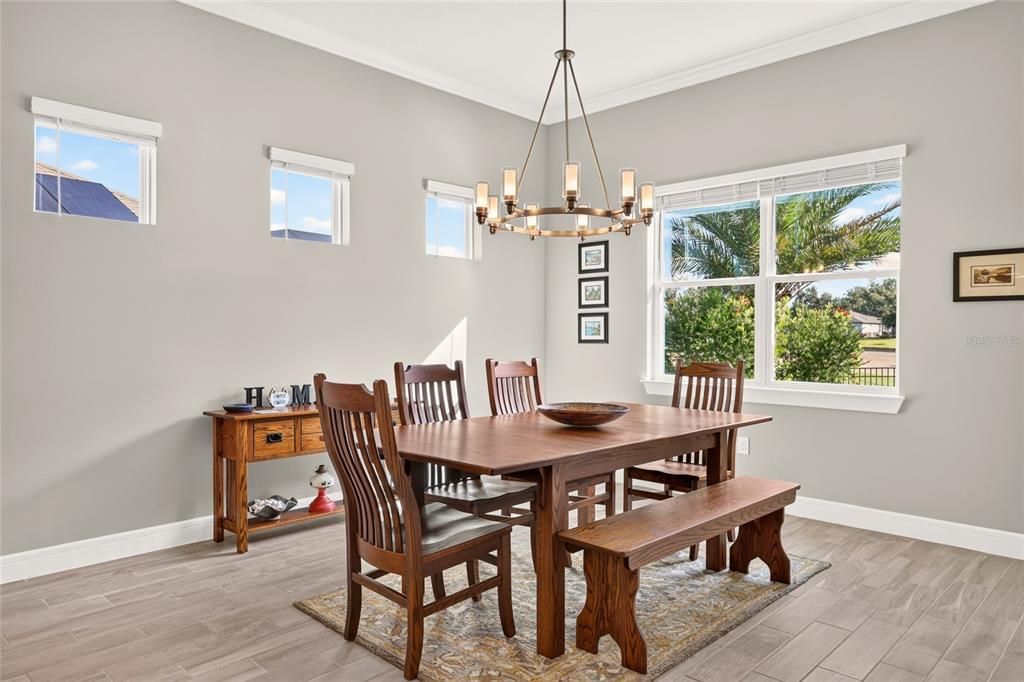 For Sale: $695,900 (3 beds, 3 baths, 2514 Square Feet)