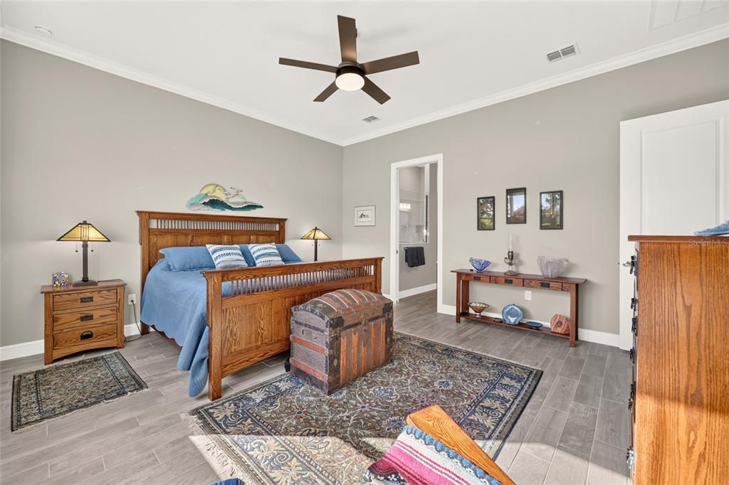 For Sale: $695,900 (3 beds, 3 baths, 2514 Square Feet)