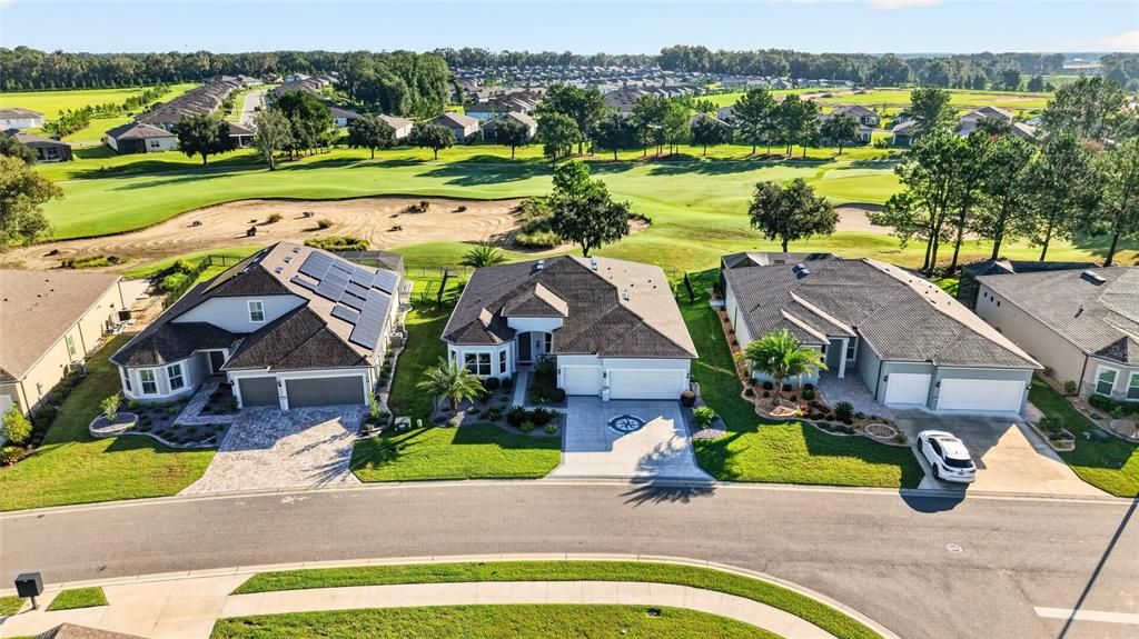 For Sale: $695,900 (3 beds, 3 baths, 2514 Square Feet)