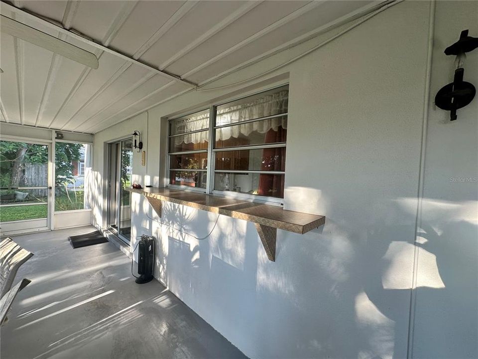 For Sale: $218,874 (2 beds, 2 baths, 1375 Square Feet)
