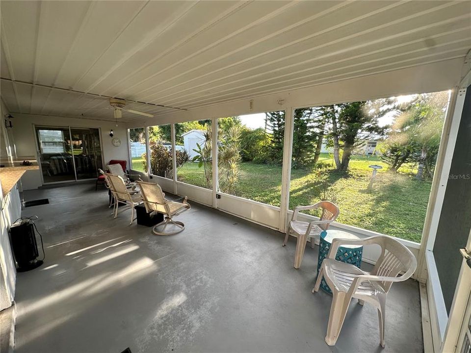 For Sale: $218,874 (2 beds, 2 baths, 1375 Square Feet)