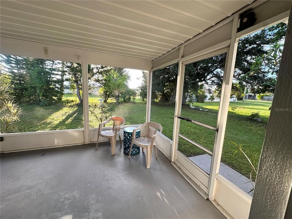 For Sale: $218,874 (2 beds, 2 baths, 1375 Square Feet)