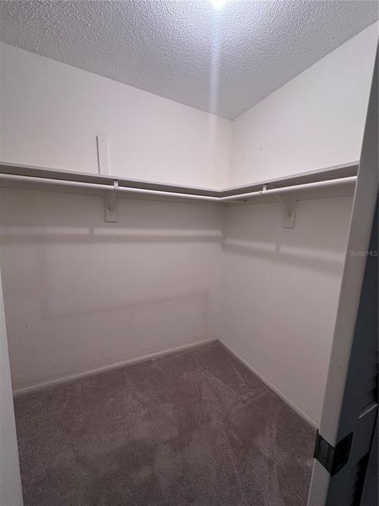For Sale: $218,874 (2 beds, 2 baths, 1375 Square Feet)