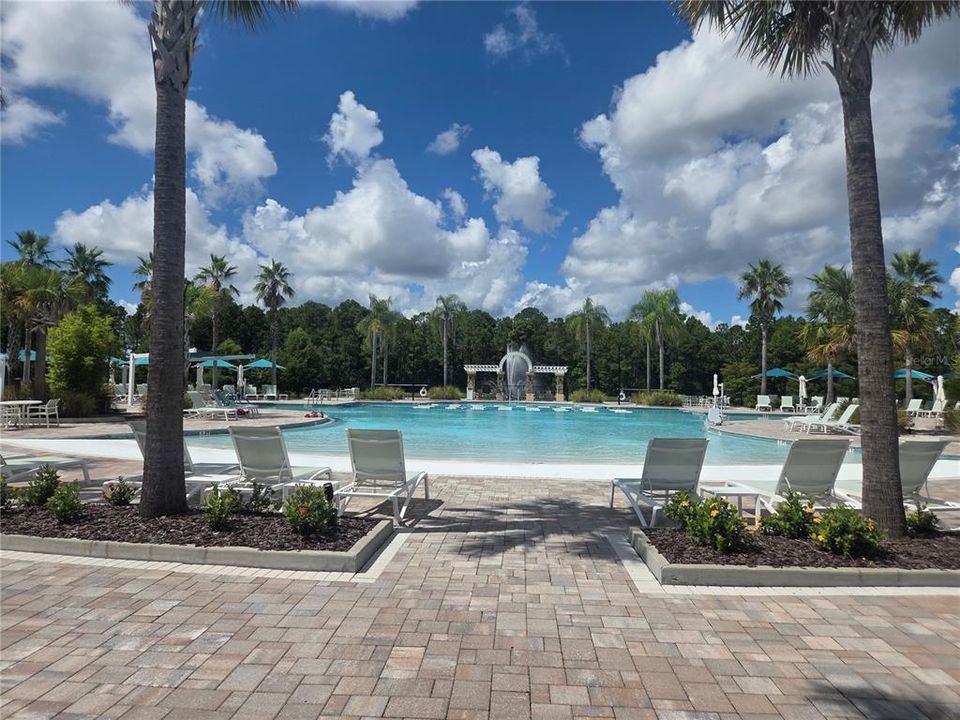 For Sale: $599,000 (3 beds, 2 baths, 2084 Square Feet)