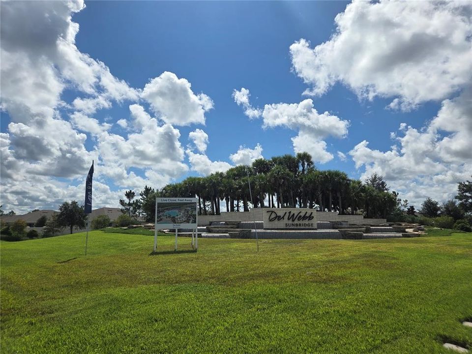 For Sale: $599,000 (3 beds, 2 baths, 2084 Square Feet)