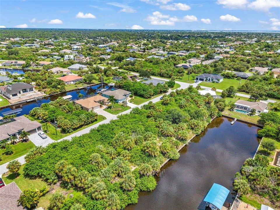 En Venta: $149,900 (0.23 acres)