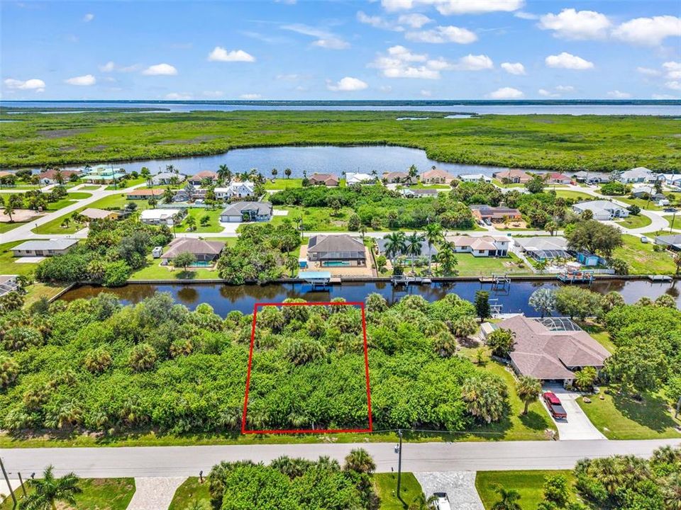 En Venta: $149,900 (0.23 acres)