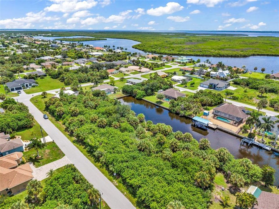En Venta: $149,900 (0.23 acres)